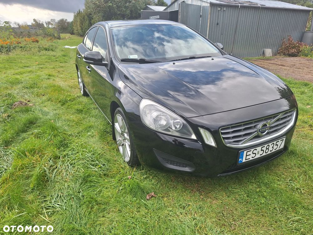 Volvo S60 2011 photo 4