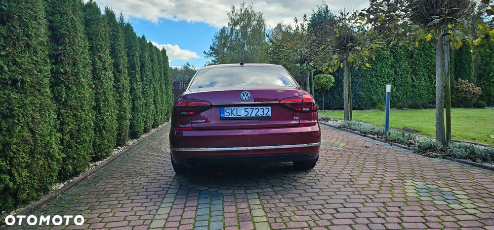 Volkswagen Passat - 9