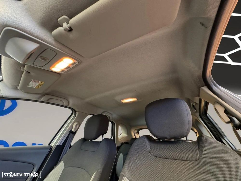 Renault Captur 1.5 dCi - 21