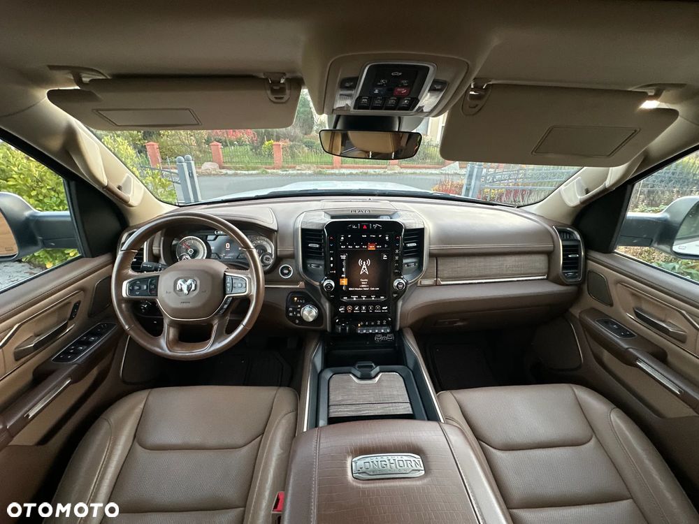 RAM 1500 5.7 Crew Cab Longhorn - 18