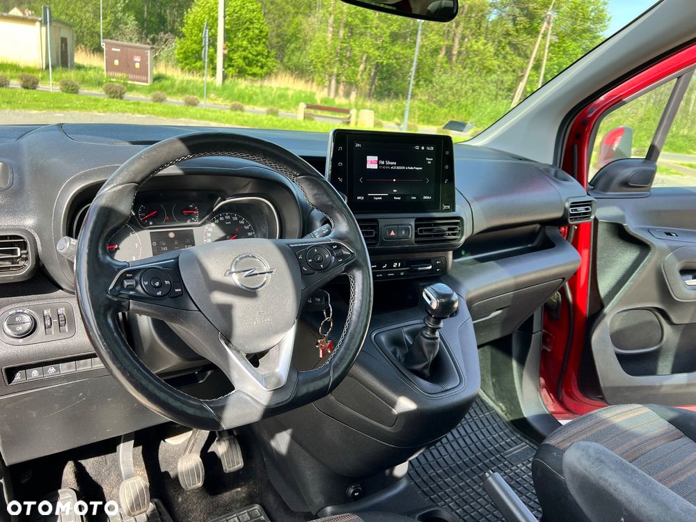 Opel Combo 1.2 Turbo Elite S&S - 13