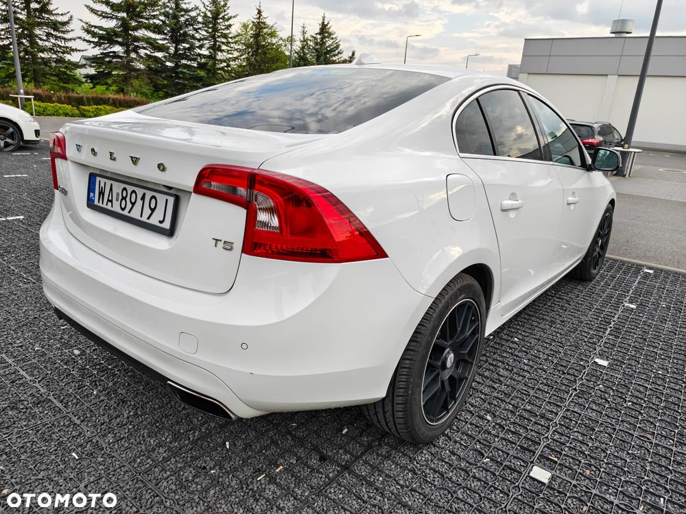 Volvo S60 T5 Drive-E Summum - 6