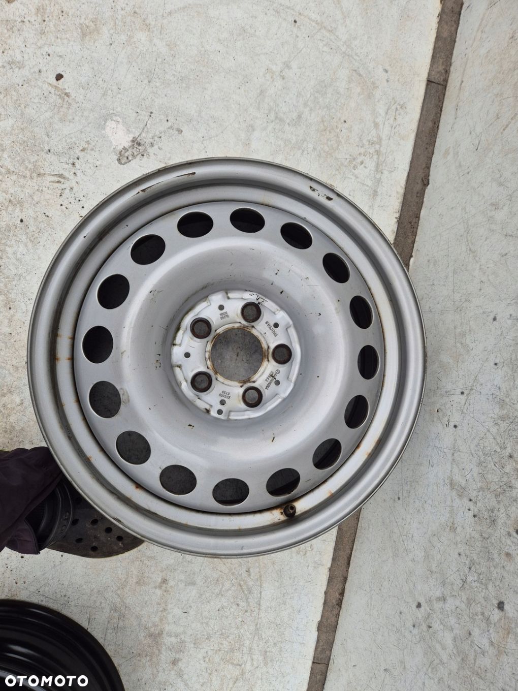 1x Felga 17 Mercedes Vito II III 6,5j 5x112 ET50 - 1