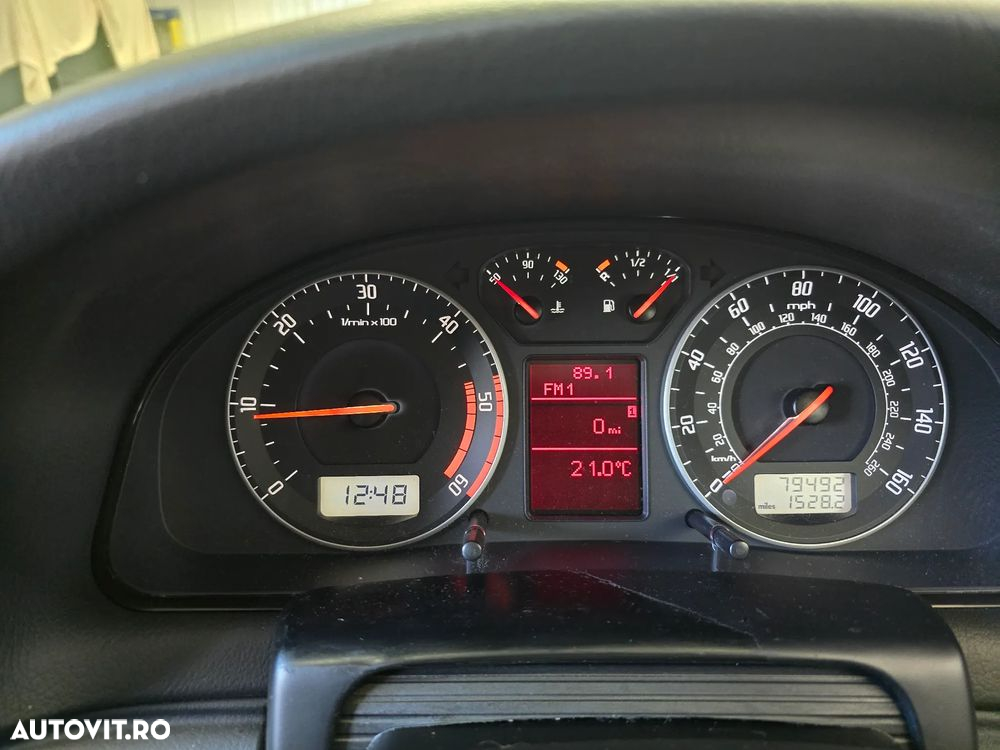 Skoda Superb 2.0 TDI DPF Elegance - 13