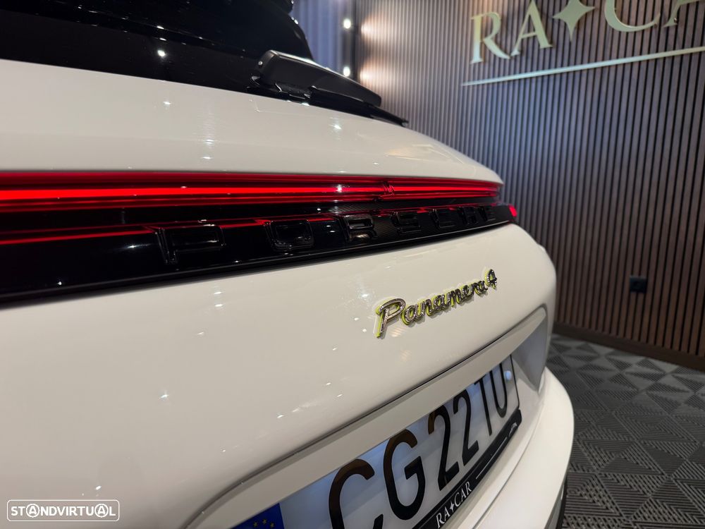 Porsche Panamera Sport Turismo 4 E-Hybrid Platinum Edition - 15