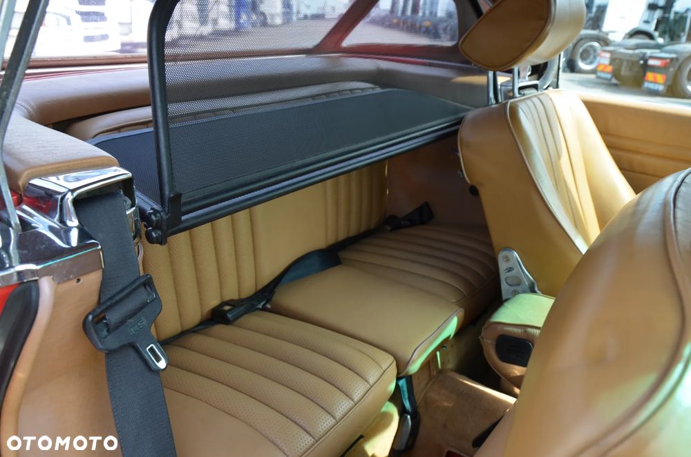 Mercedes-Benz SL - 16