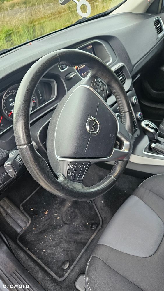Volvo V40 - 17