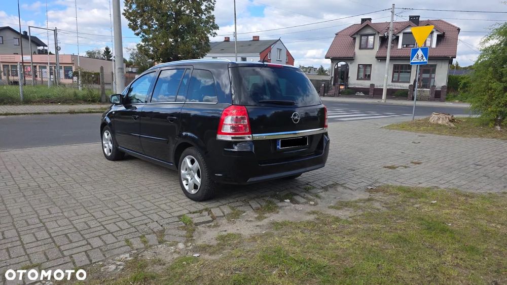 Opel Zafira 1.8 Easytronic Design Edition - 10