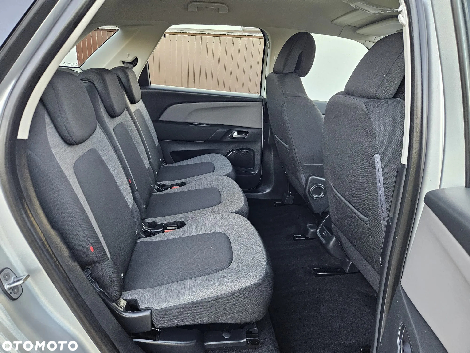 Citroën C4 Picasso 1.2 PureTech Attraction - 13