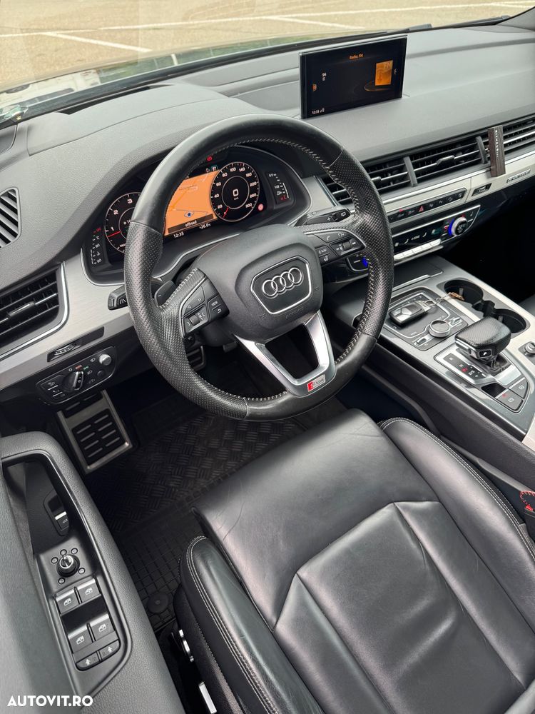 Audi Q7 - 10