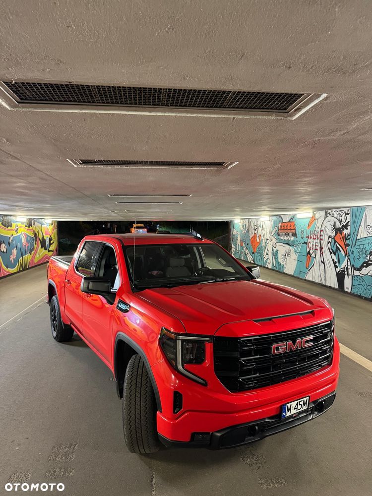 GMC Sierra - 13