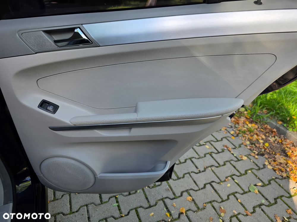 Mercedes-Benz ML 320 CDI 4-Matic - 21
