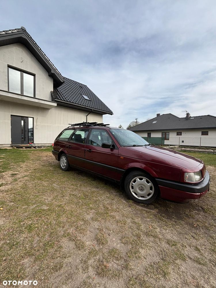 Volkswagen Passat 1.9 TD GL - 10