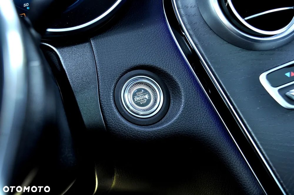 Mercedes-Benz GLC 200 d - 28