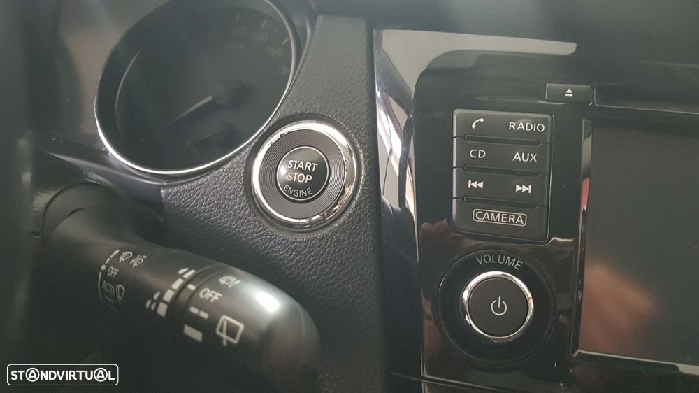 Nissan Qashqai 1.5 dCi N-Connecta - 13