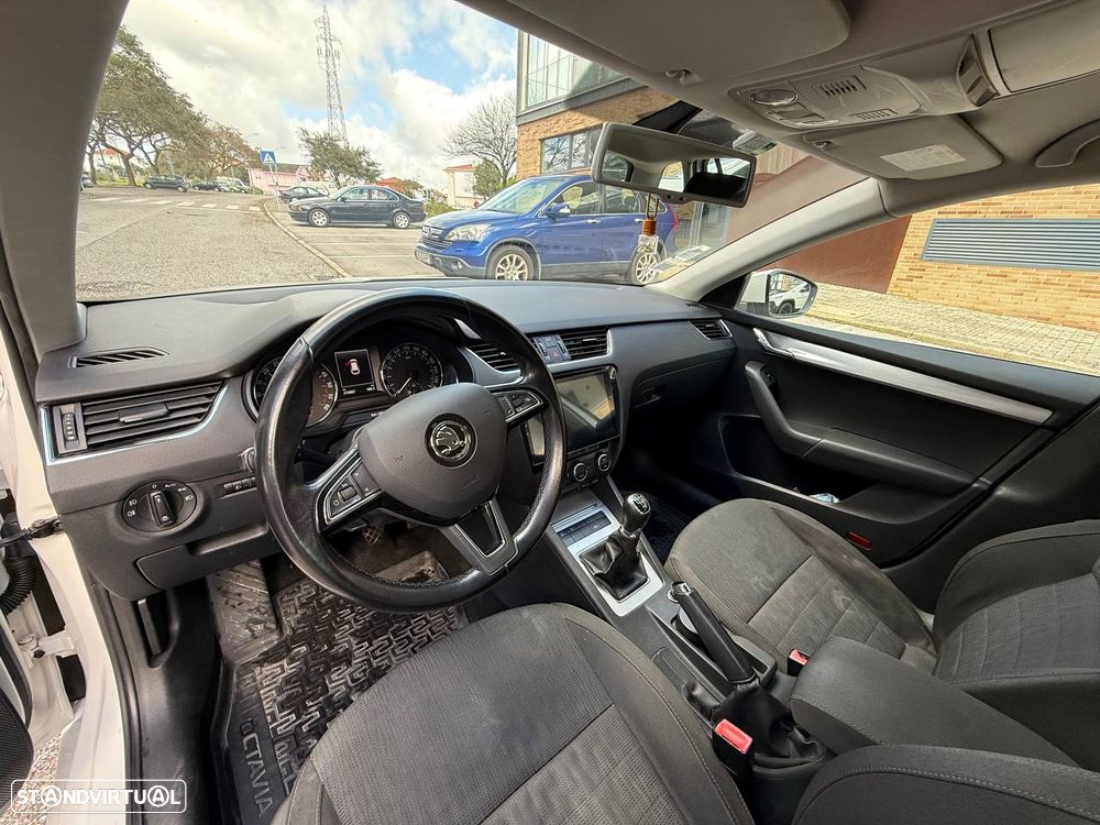 Skoda Octavia Break 1.6 TDi Greenline - 10