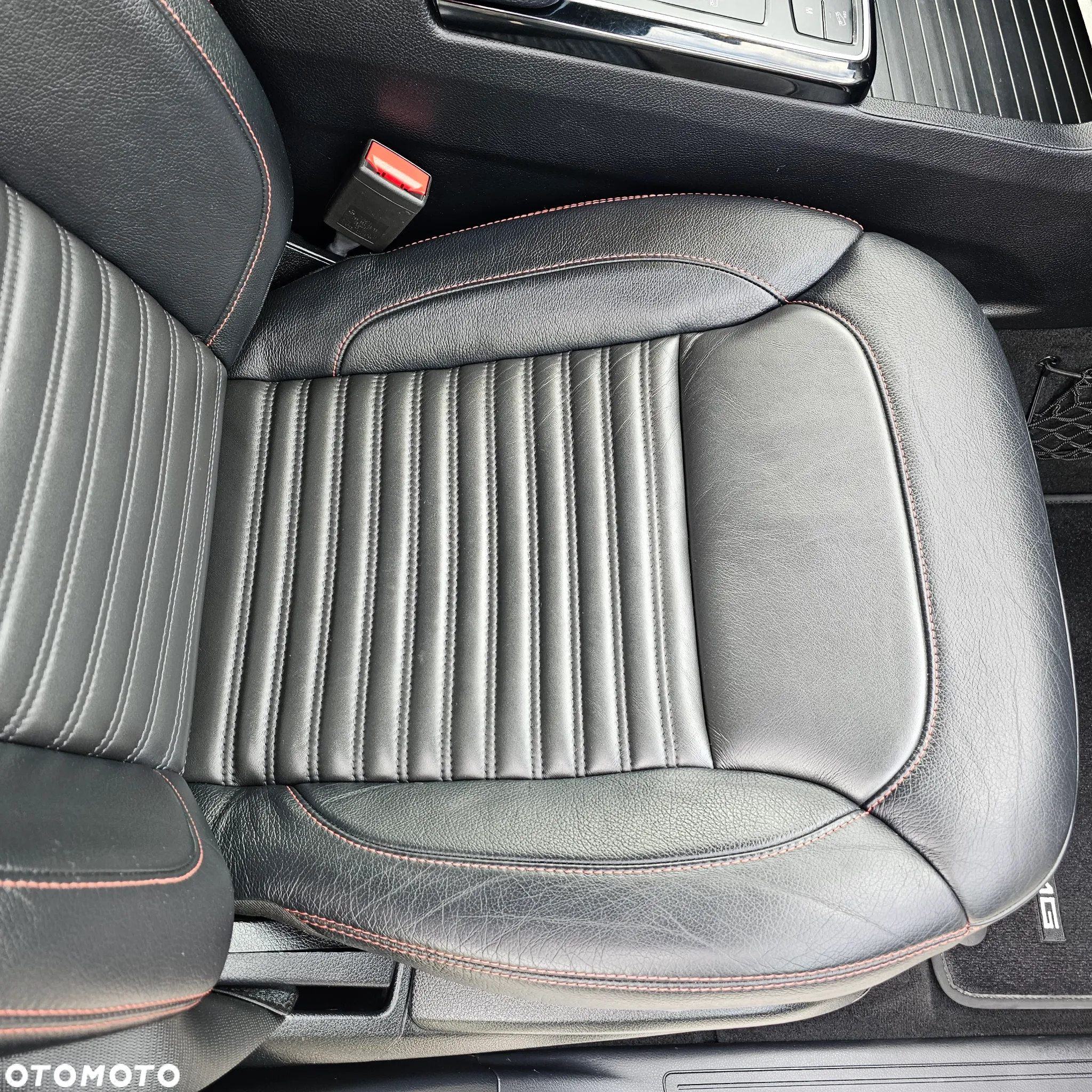 Mercedes-Benz GLE 350 d 4-Matic - 23