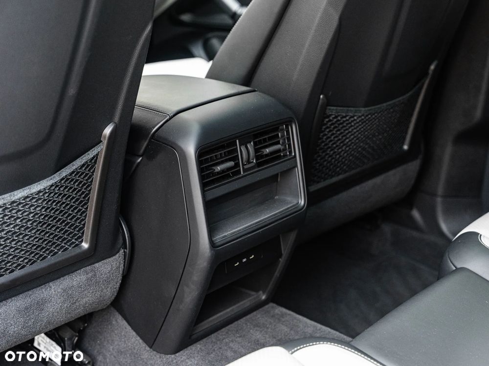 Porsche Cayenne E-Hybrid PHEV - 32
