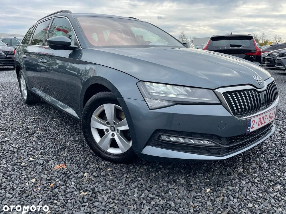 Skoda Superb 2.0 TDI DSG Ambition - 3