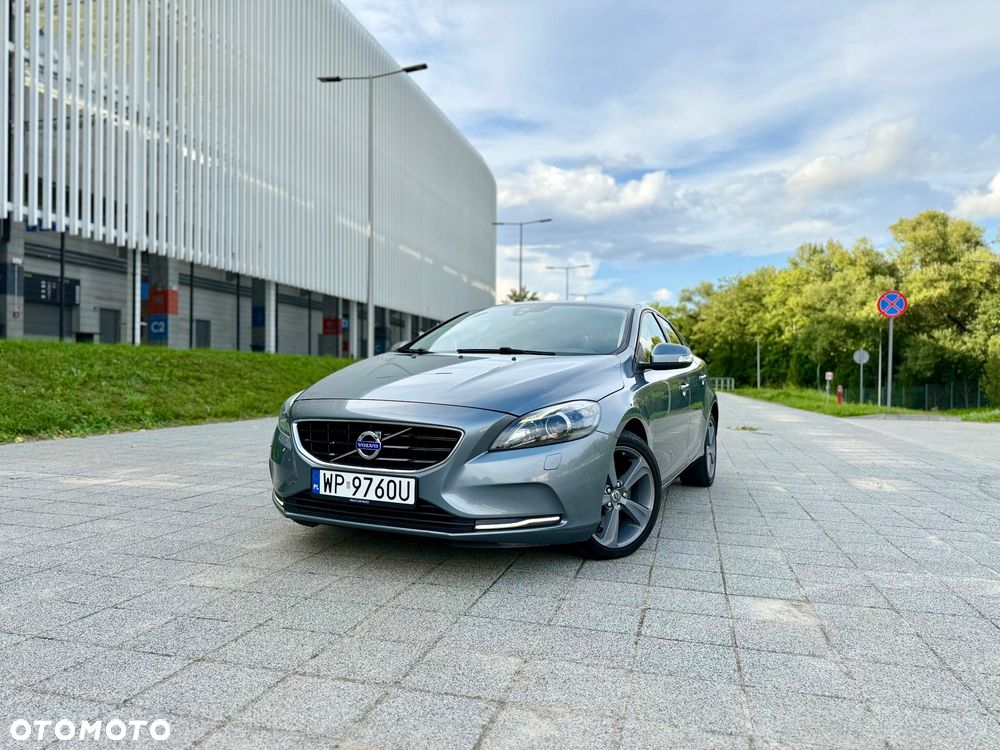 Volvo V40 D4 Geartronic Momentum - 3