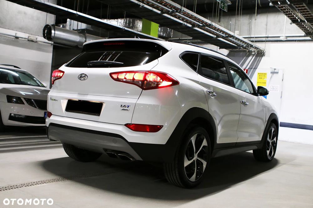 Hyundai Tucson 1.6 Turbo 4WD DCT Premium - 16