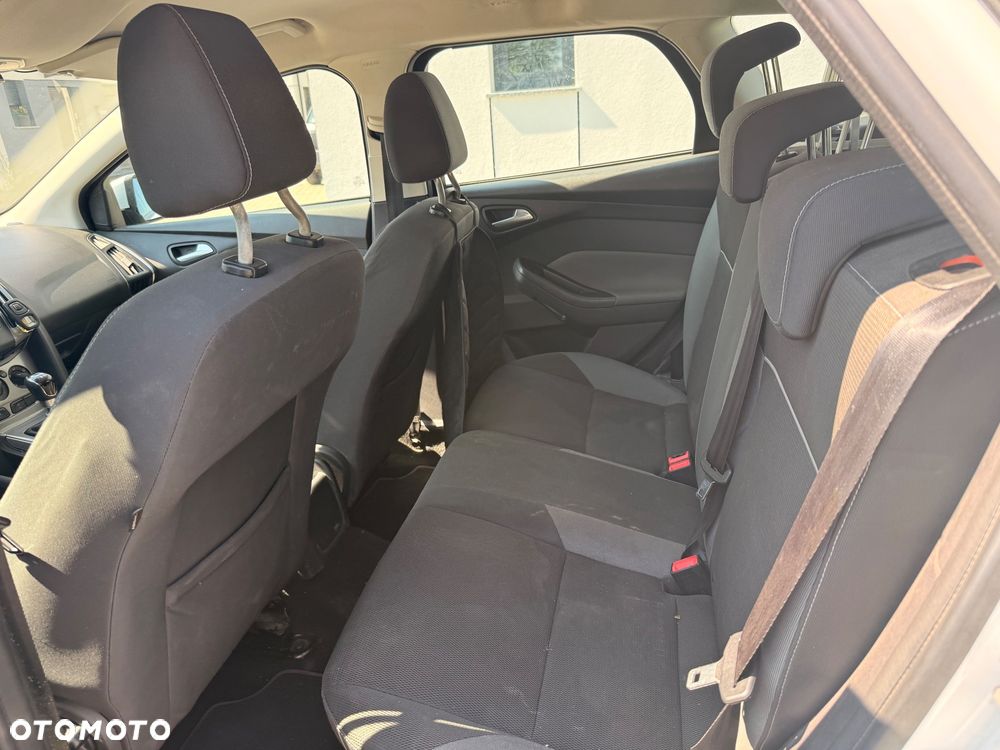 Ford Focus ver-1-6-tdci-edition - 6