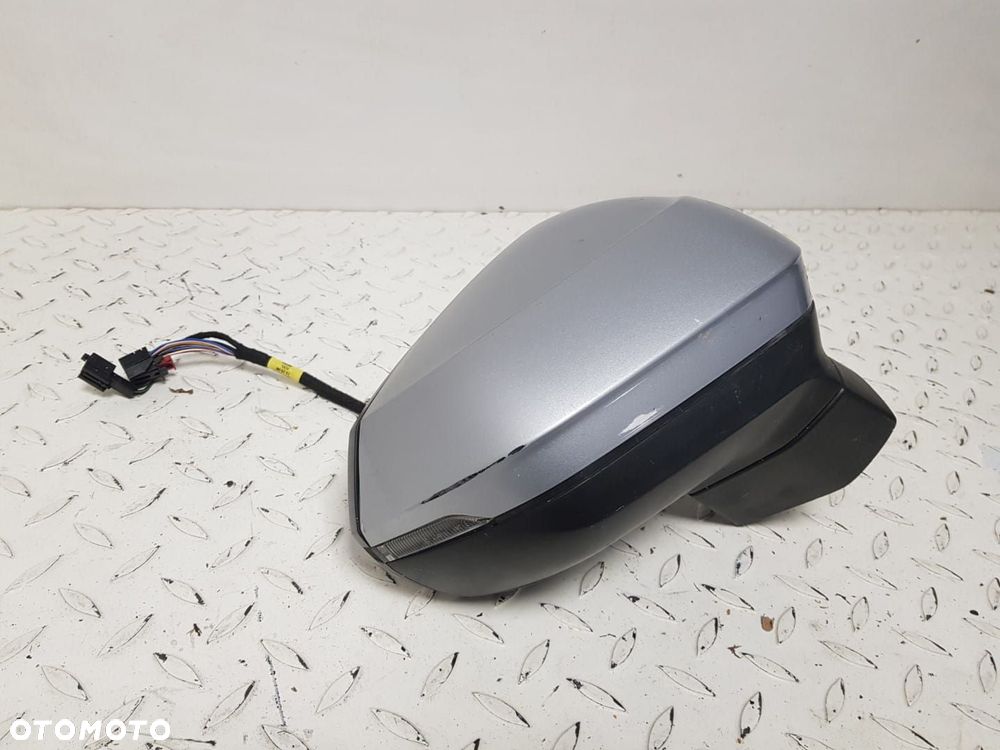 LUSTERKO KOMPLETNE PRAWE PRAWA AUDI Q3 2 II 83A EUROPA 14+2  16 PIN - 4