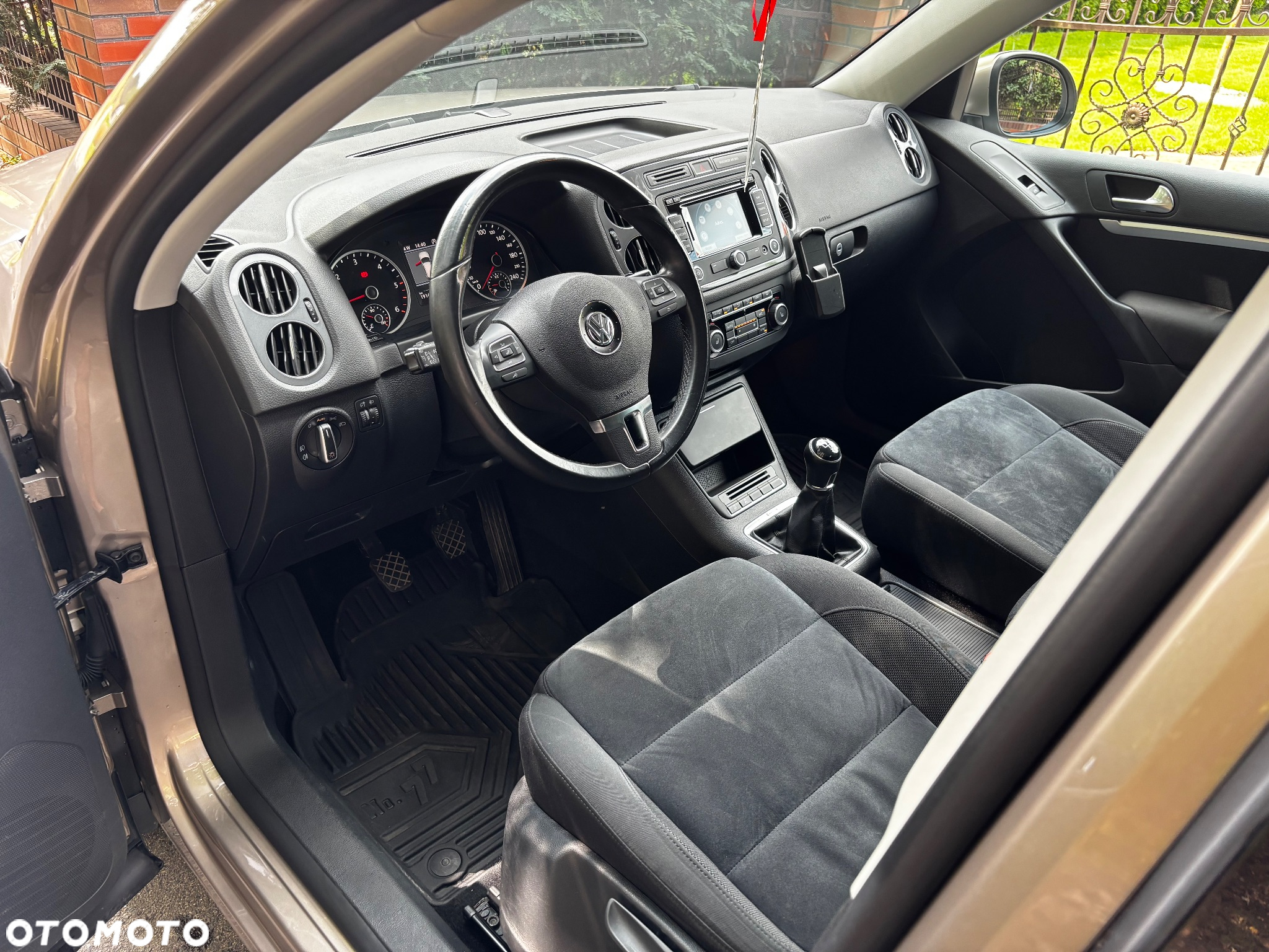 Volkswagen Tiguan 2.0 TDI 4Mot Sport&Style - 8