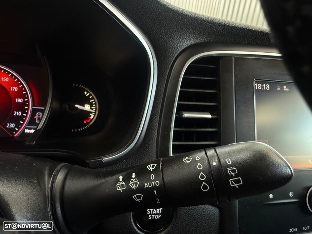 Renault Mégane Sport Tourer 1.6 dCi GT Line - 27