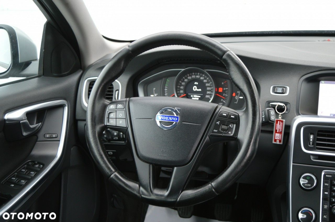 Volvo V60 D2 Kinetic - 23