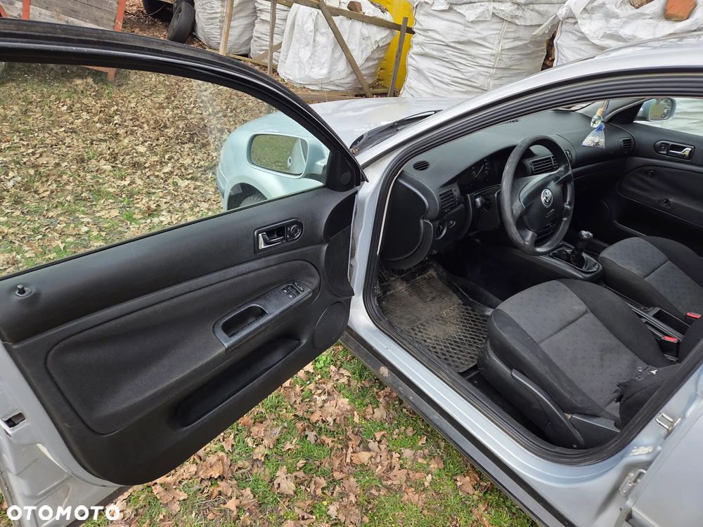 Volkswagen Passat 1.9 TDI - 5
