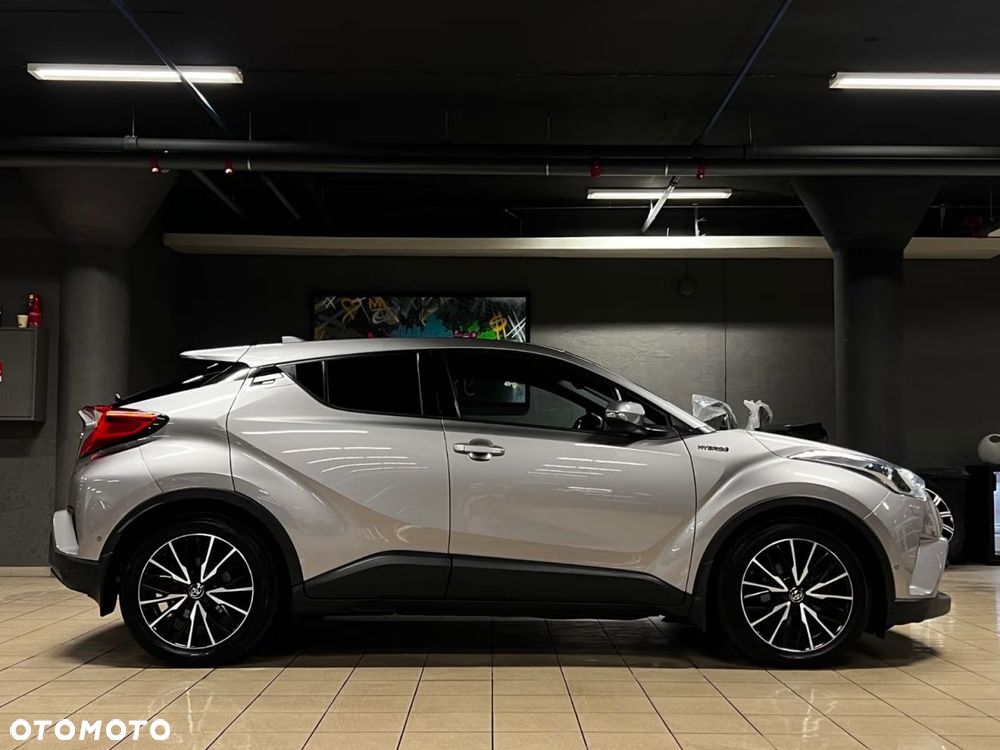 Toyota C-HR Lounge - 5