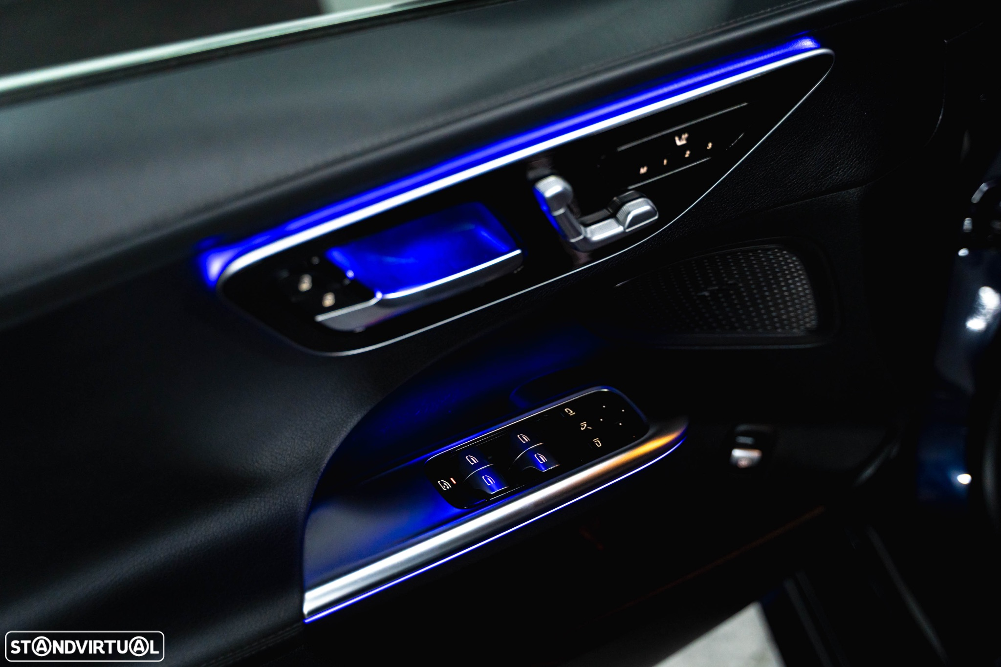 Mercedes-Benz C 300 d AMG Line - 16