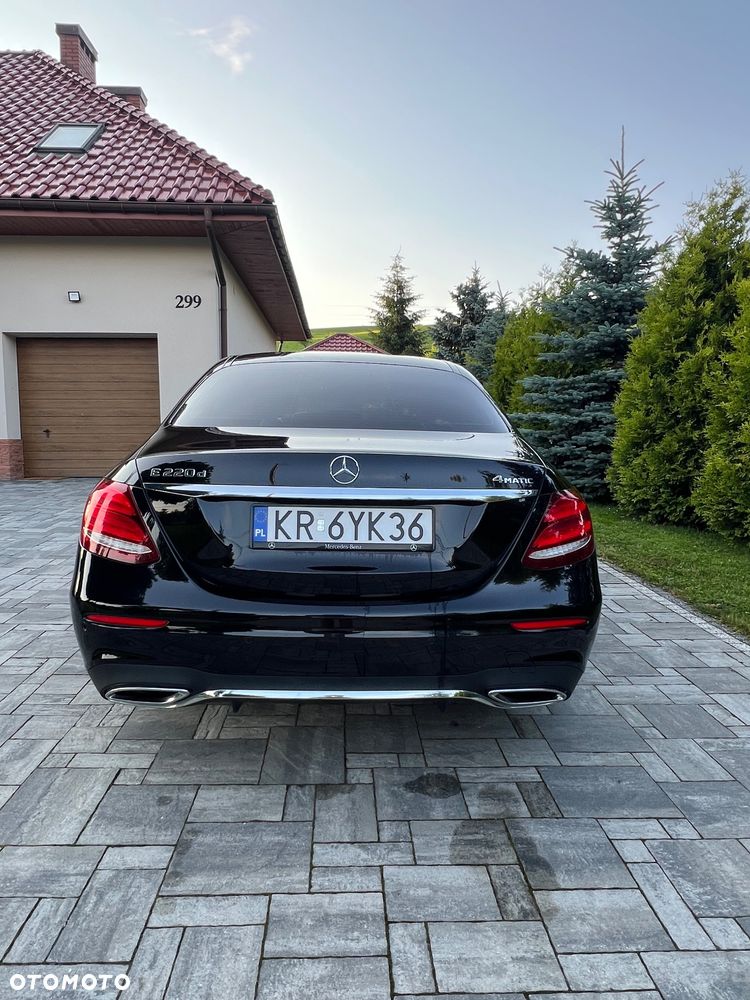 Mercedes-Benz Klasa E 220 d 4-Matic AMG - 16