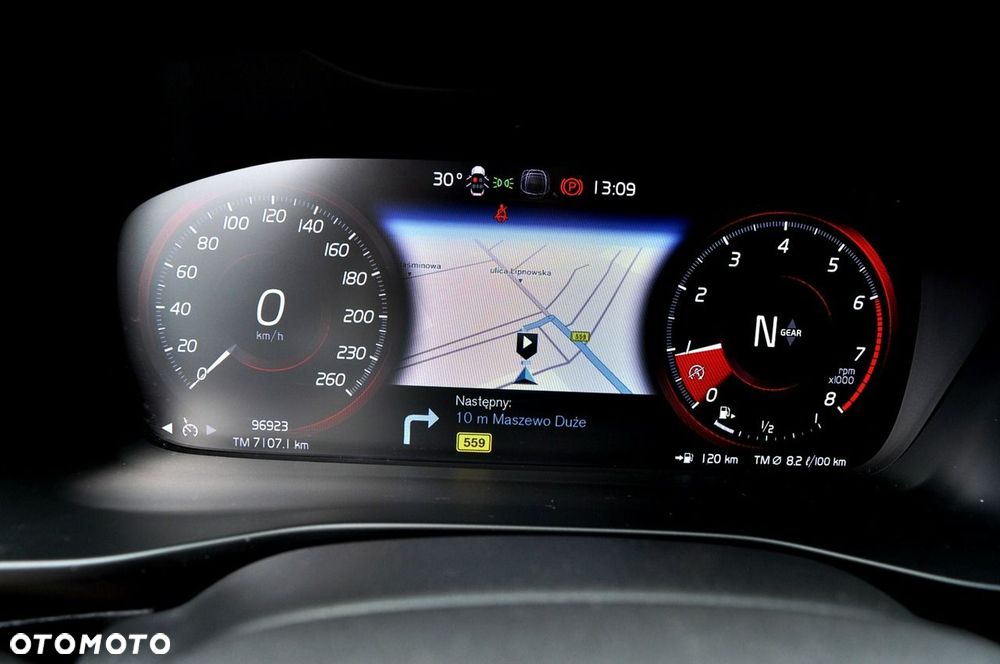Volvo XC 40 - 19