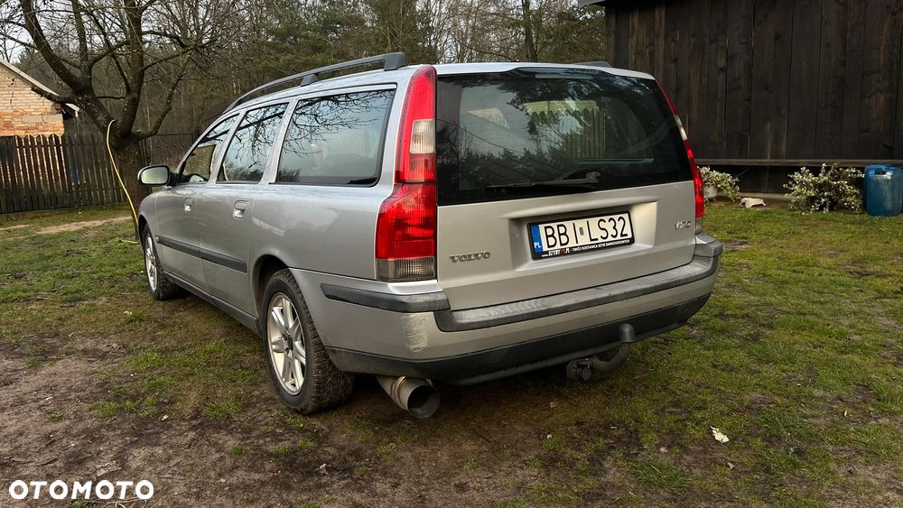 Volvo V70 2.4 - 5