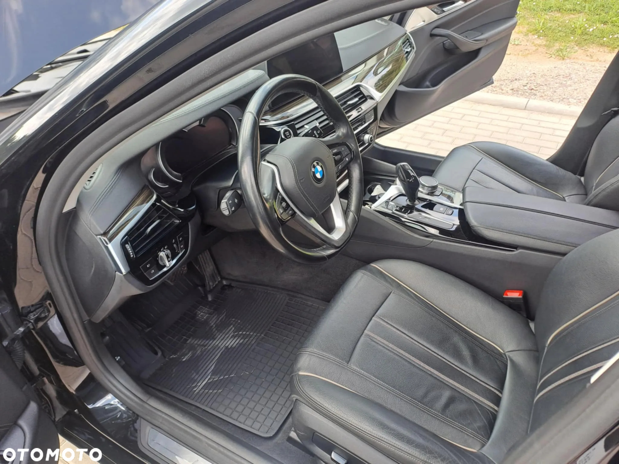 BMW Seria 5 520d Luxury Line - 6