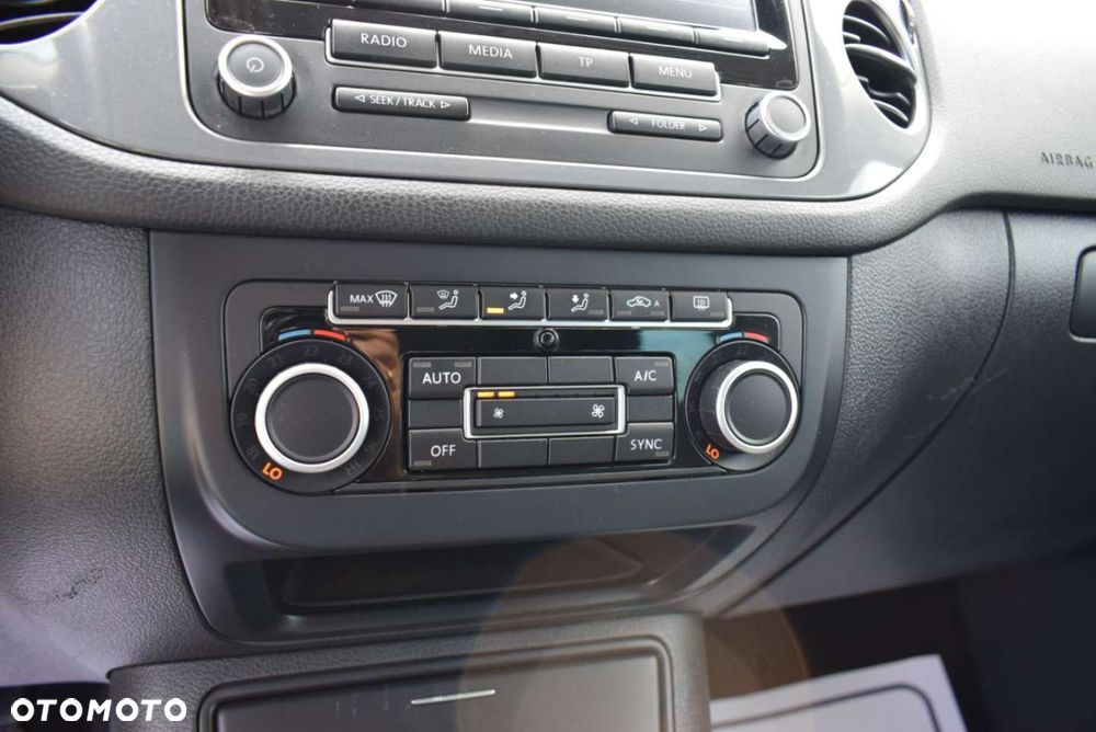 Volkswagen Tiguan - 31