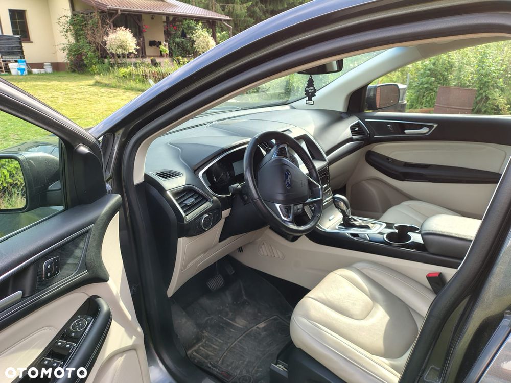 Ford Edge - 9