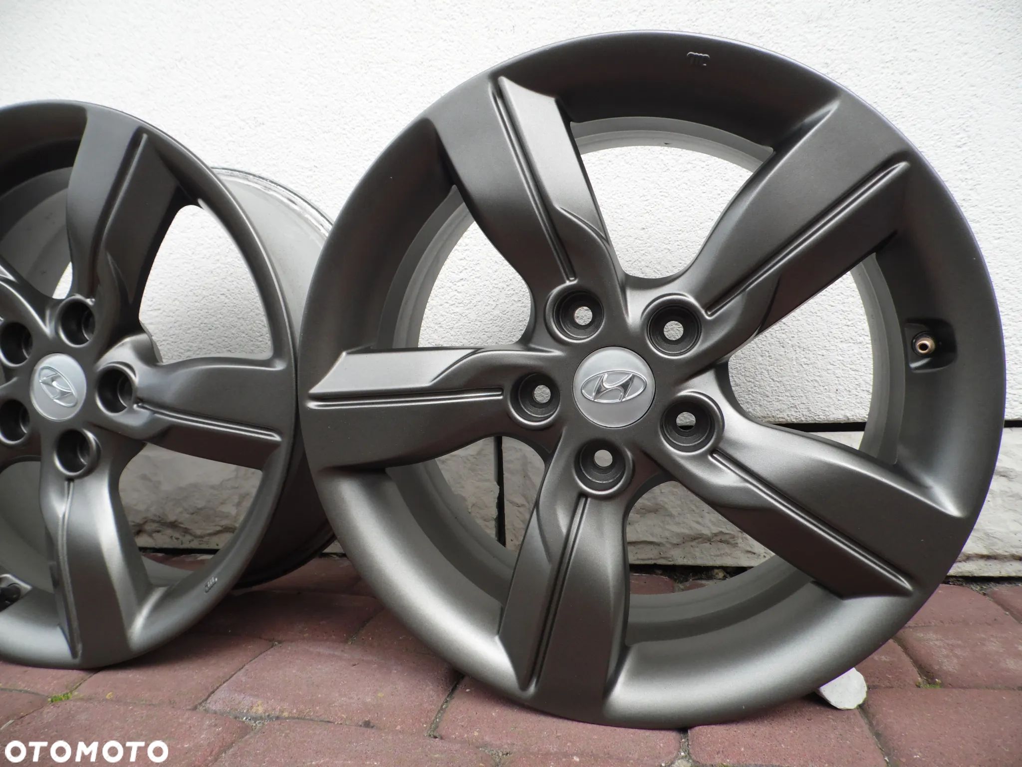 Felgi 17'' 5x114,3 Hyundai Veloster I30 IX35 I40 Tucson Kona - 1