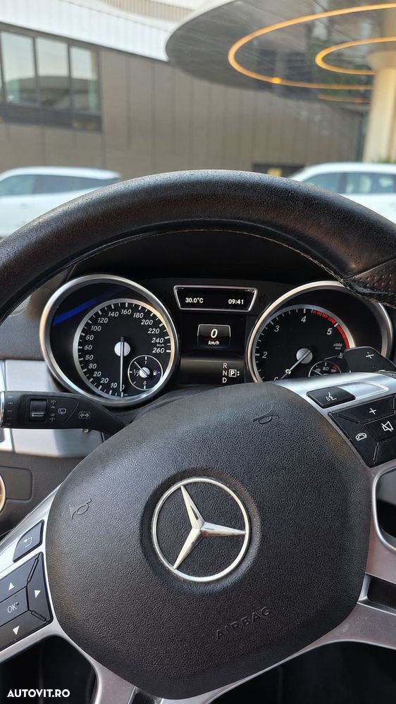 Mercedes-Benz ML 350 BlueTEC 4MATIC Aut - 8