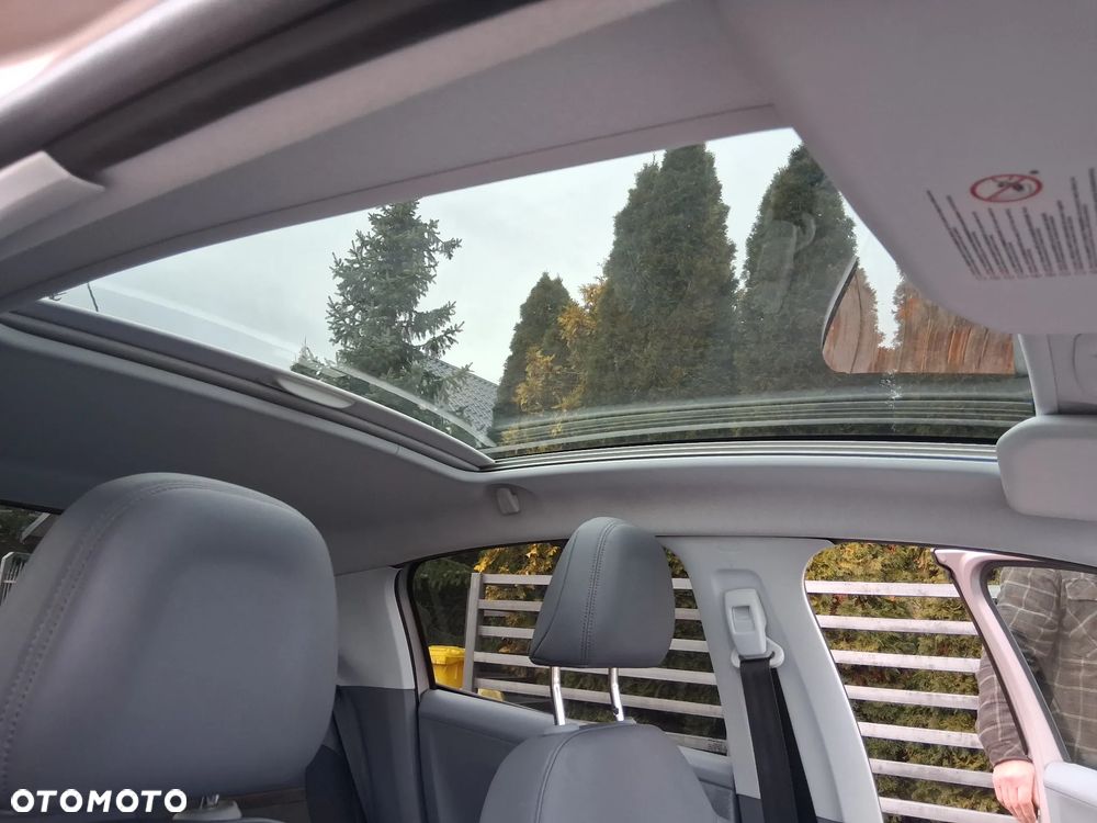 Peugeot 208 e-HDi 92 Stop&Start Style - 29