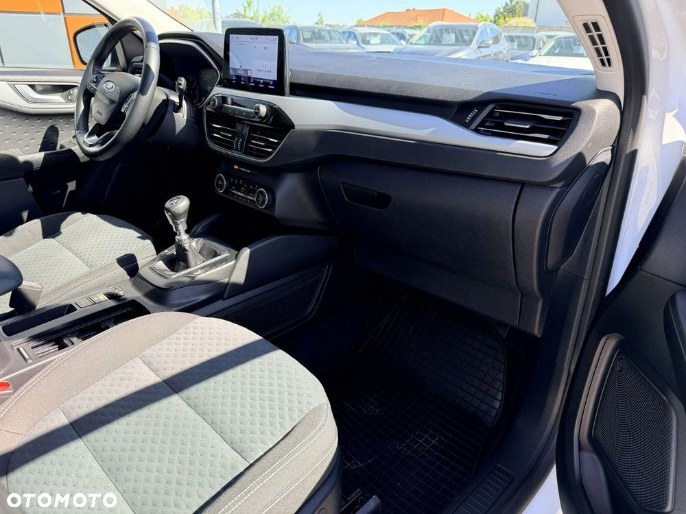 Ford Kuga 2.0 TDCi 4x2 Trend - 16