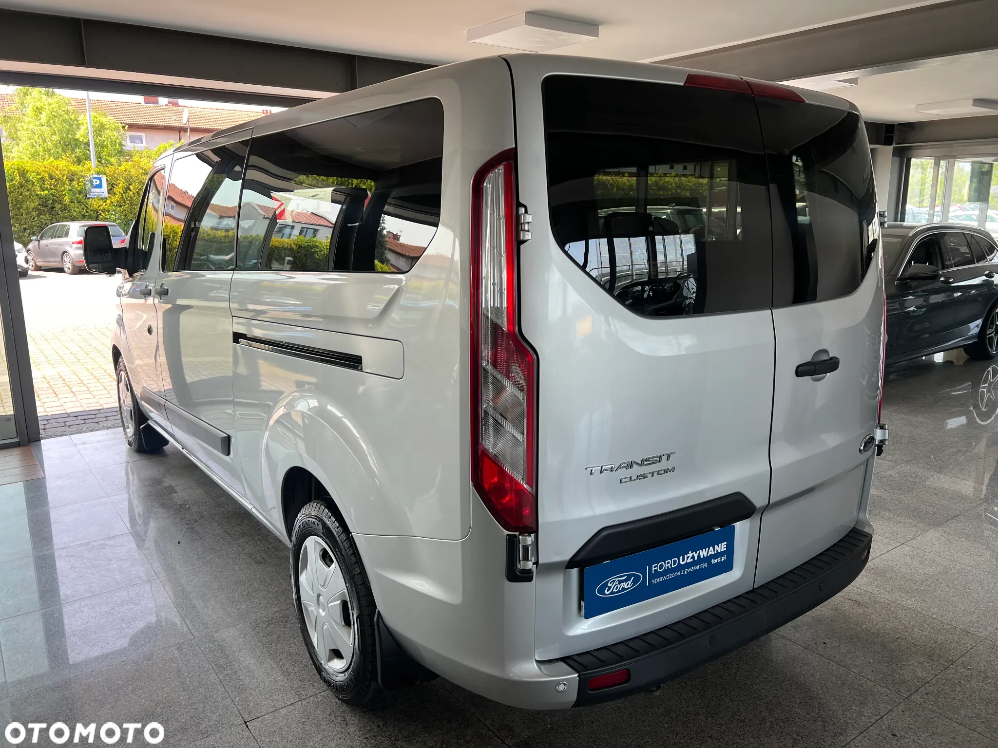 Ford Transit Custom - 11