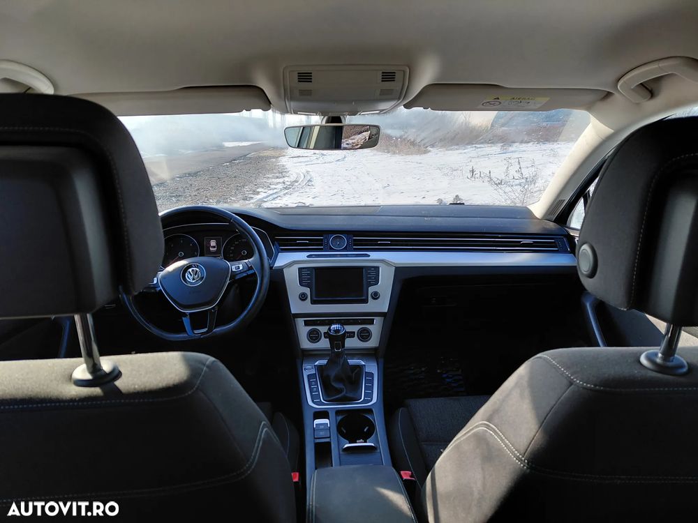 Volkswagen Passat 2.0 TDI 4Motion Comfortline - 7
