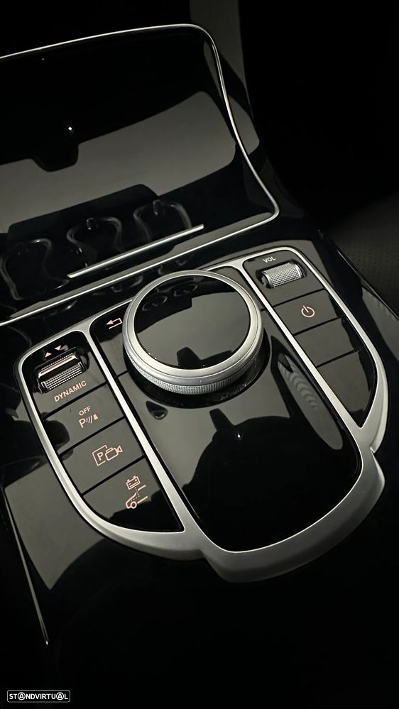 Mercedes-Benz C 300 de AMG Line - 19