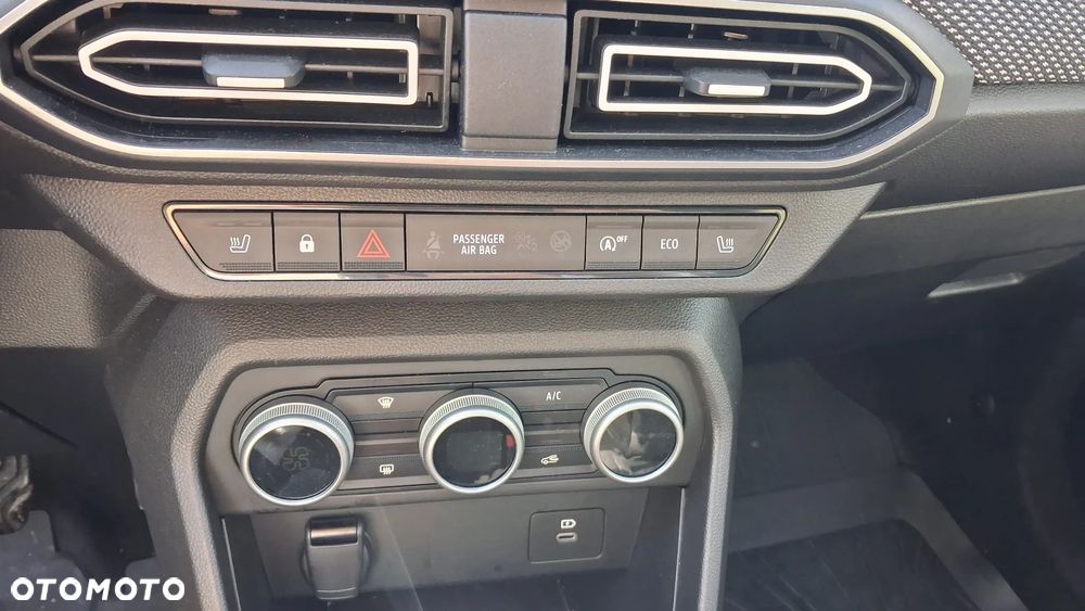 Dacia Jogger 1.0 TCe Extreme 7os - 14