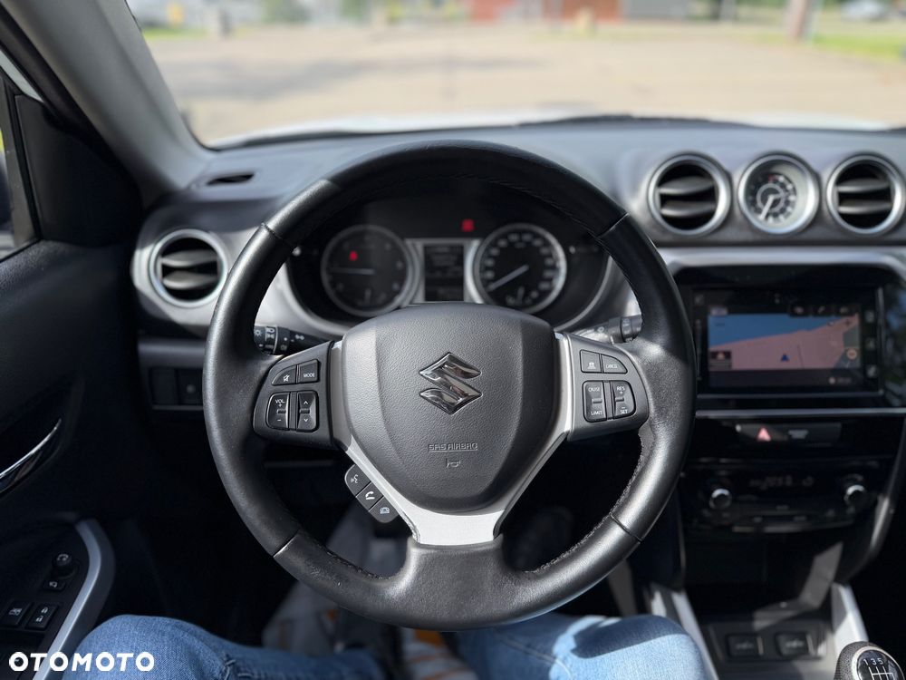 Suzuki Vitara 1.6 DDiS (4x4) Allgrip Comfort+ - 30