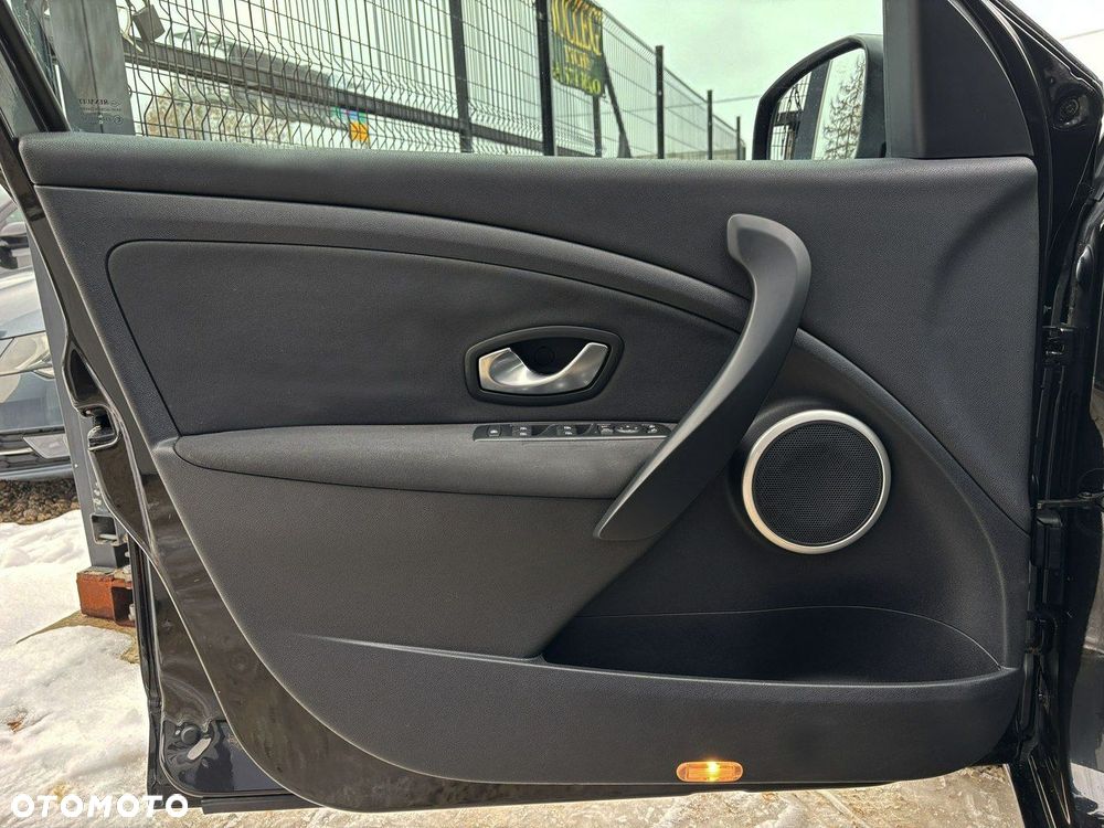 Renault Megane - 12