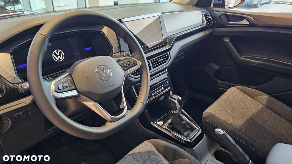 Volkswagen T-Cross - 10